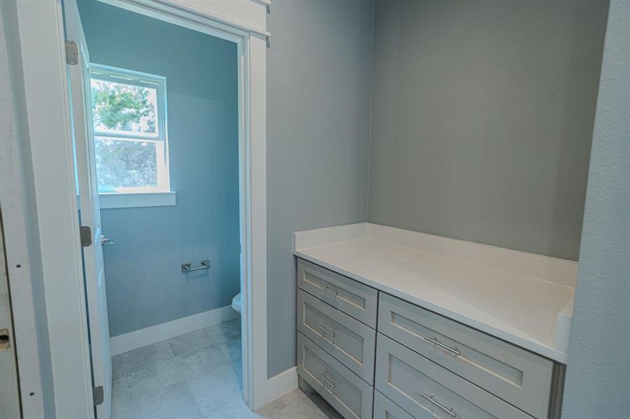 Furnished interior view inside a new home in , Granbury (Image 5). Furnished interior view inside a new home in , Granbury (Image 5).