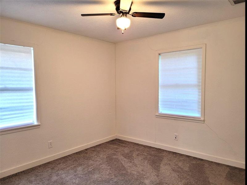 Spacious, unfurnished interior of a new home in , Paris (Image 17).