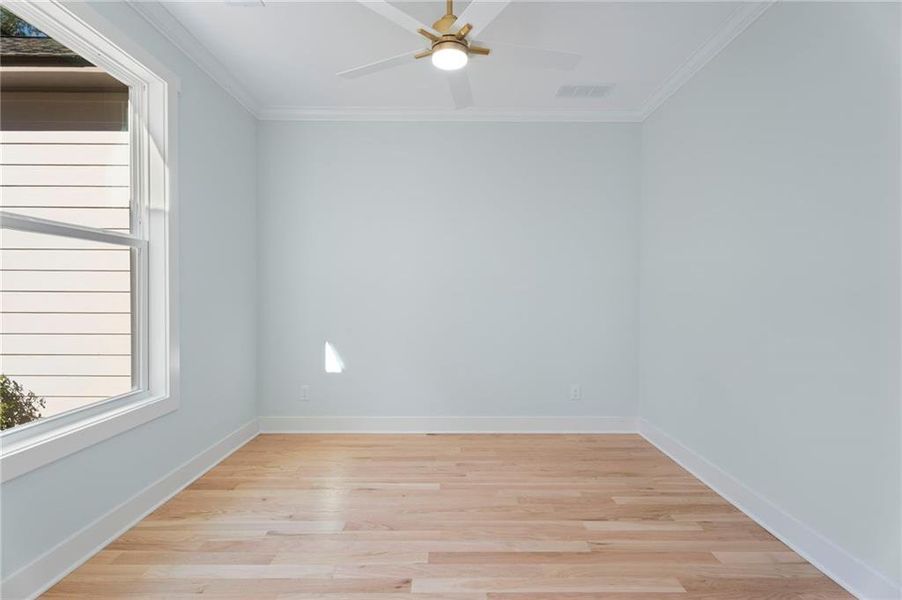 Spacious, unfurnished interior of a new home in , Summerville (Image 31).