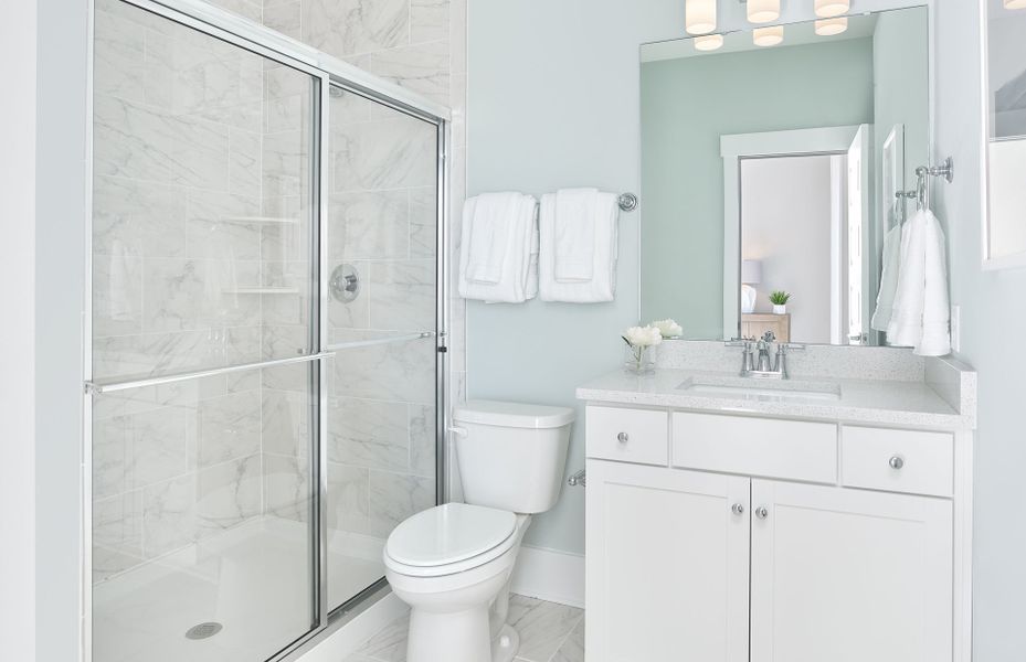 Representative furnished interior of a home built from the Northridge by Pulte Homes in Long Savanna, Charleston (Image 16).