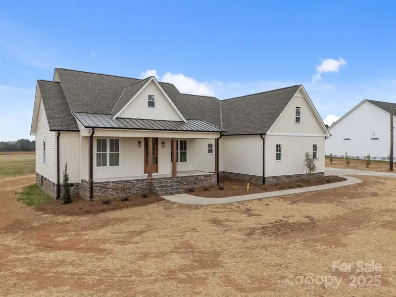 Image 32 of a home in . Image 32 of a home in .