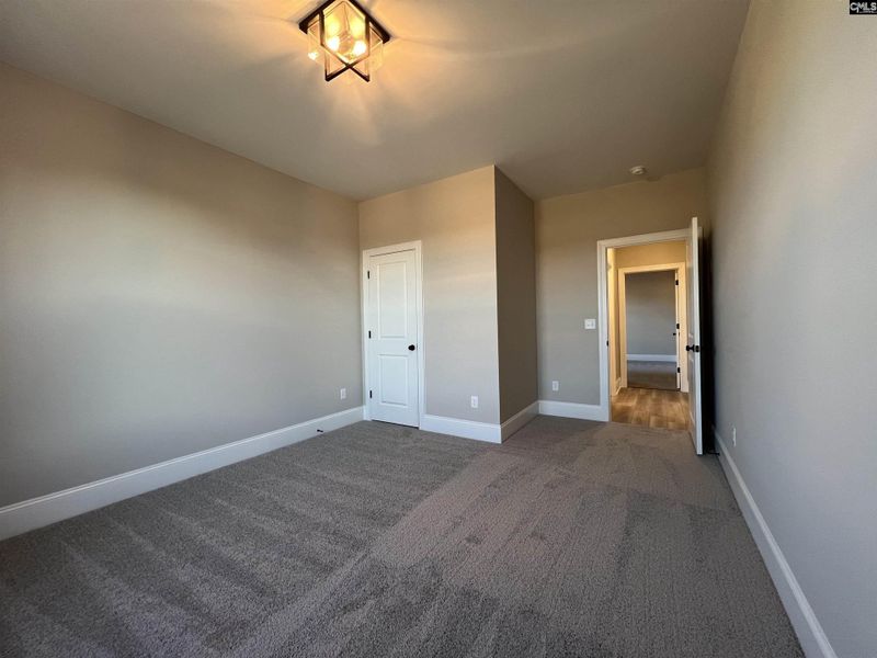 Spacious, unfurnished interior of a new home in The Cove, Sumter (Image 17).