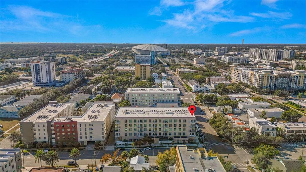 Condo located in St. Petersburg, FL showcasing its design and architecture (Image 25). Condo located in St. Petersburg, FL showcasing its design and architecture (Image 25).