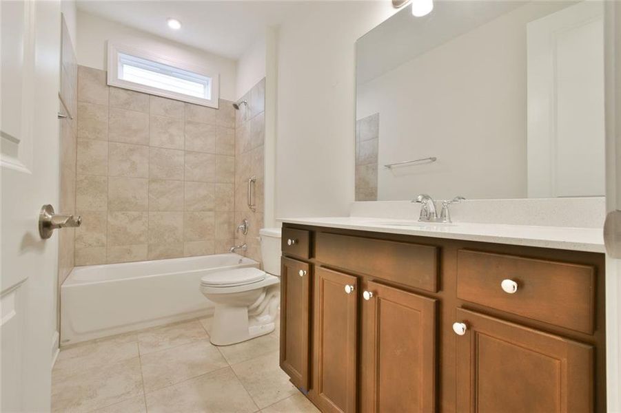 Furnished interior view inside a new home in , Hoschton (Image 5).