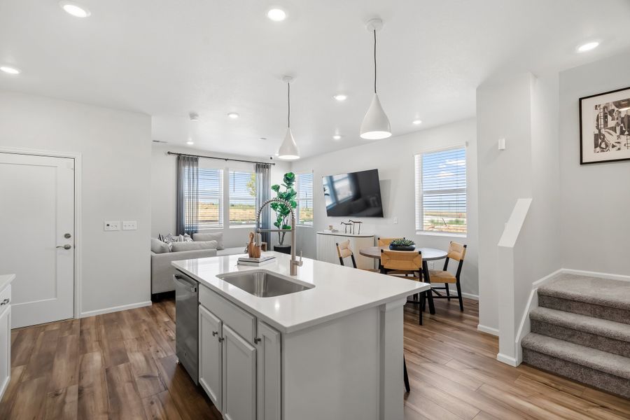 Representative furnished interior of a home built from the 2003 by Risewell Homes in Harvest Crossing, Aurora (Image 7).