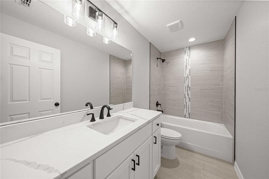 Furnished interior view inside a new home in , Dunnellon (Image 5).