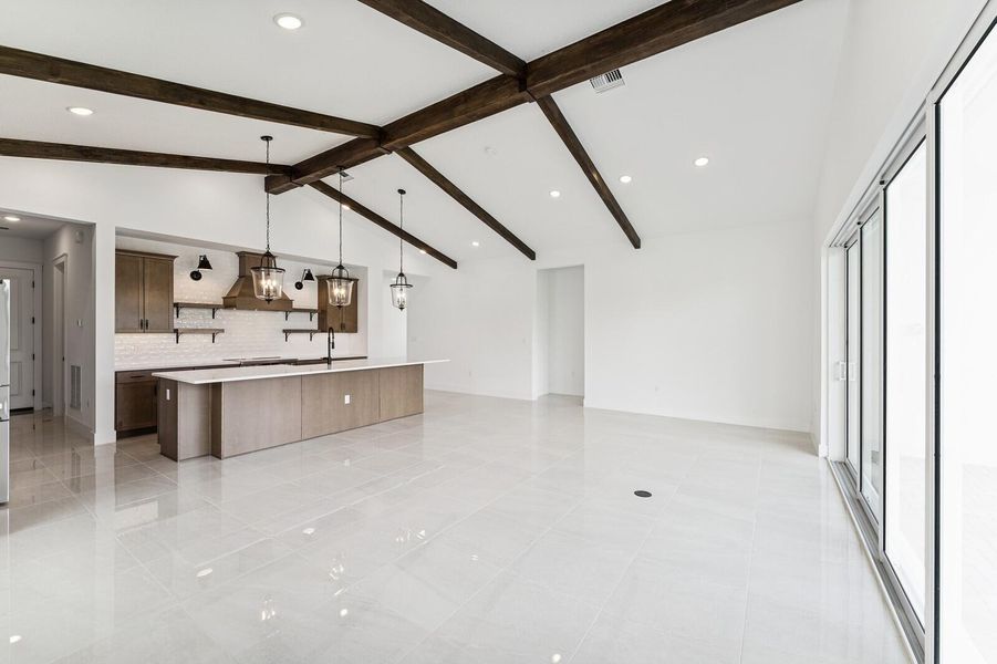 Kitchen, Great Room & Dining Area Kitchen, Great Room & Dining Area