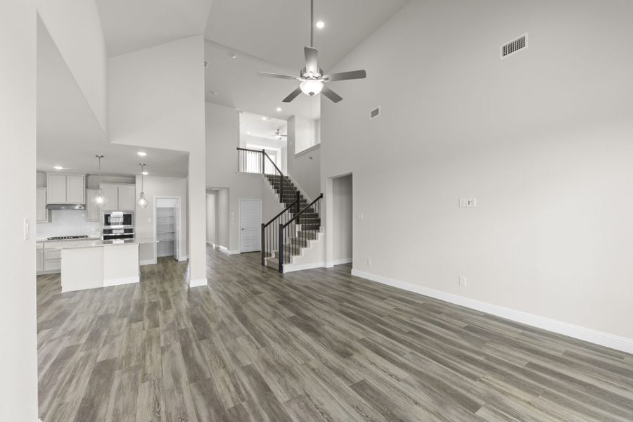 Spacious, unfurnished interior of a new home in Elevon, Lavon (Image 19).