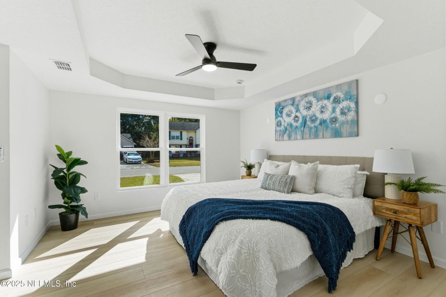 Furnished interior view inside a new home in , Jacksonville (Image 21).