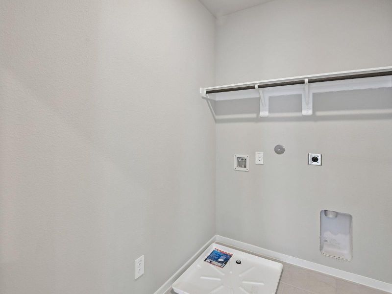 Spacious, unfurnished interior of a new home in Parkway Commons - City Series, Missouri City (Image 30). Spacious, unfurnished interior of a new home in Parkway Commons - City Series, Missouri City (Image 30).