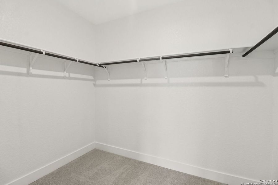 Spacious, unfurnished interior of a new home in Comanche Ridge, San Antonio (Image 37). Spacious, unfurnished interior of a new home in Comanche Ridge, San Antonio (Image 37).