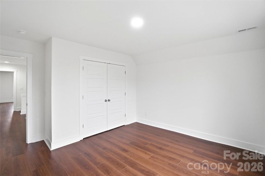 Spacious, unfurnished interior of a new home in , Kannapolis (Image 25).