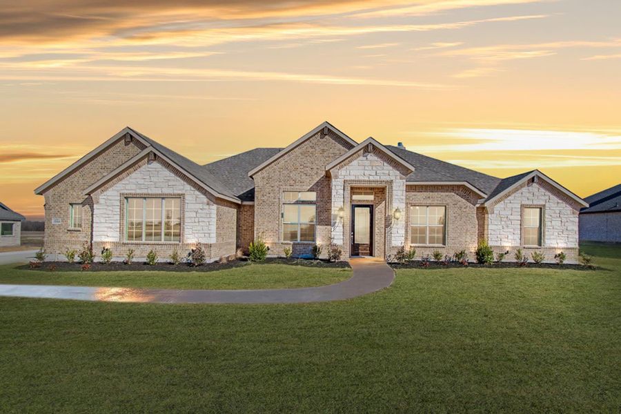 Elevation A with Stone | Concept 2915 at Hidden Creek Estates in Van Alstyne, TX by Landsea Homes