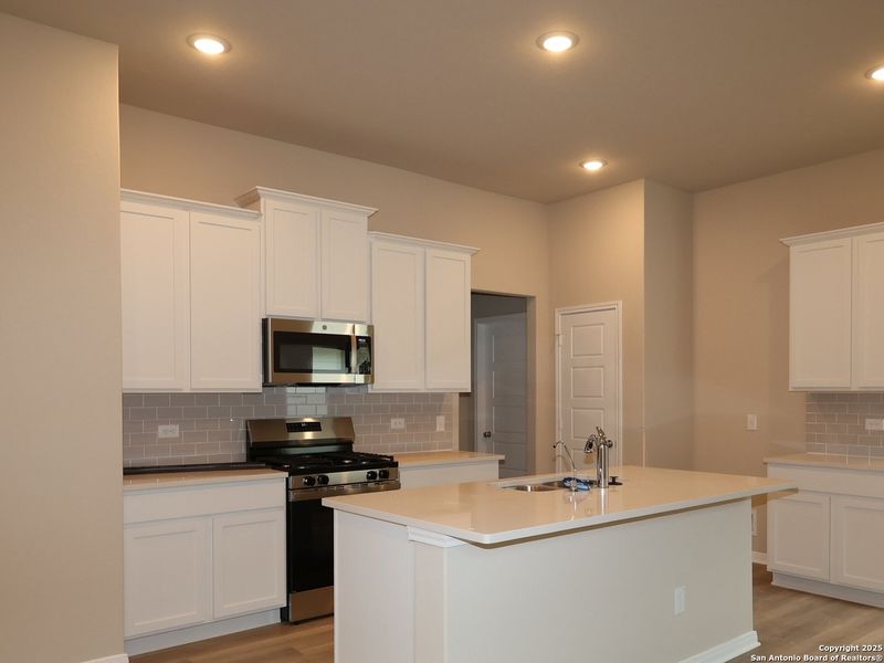 Furnished interior view inside a new home in Winding Brook, San Antonio (Image 10).