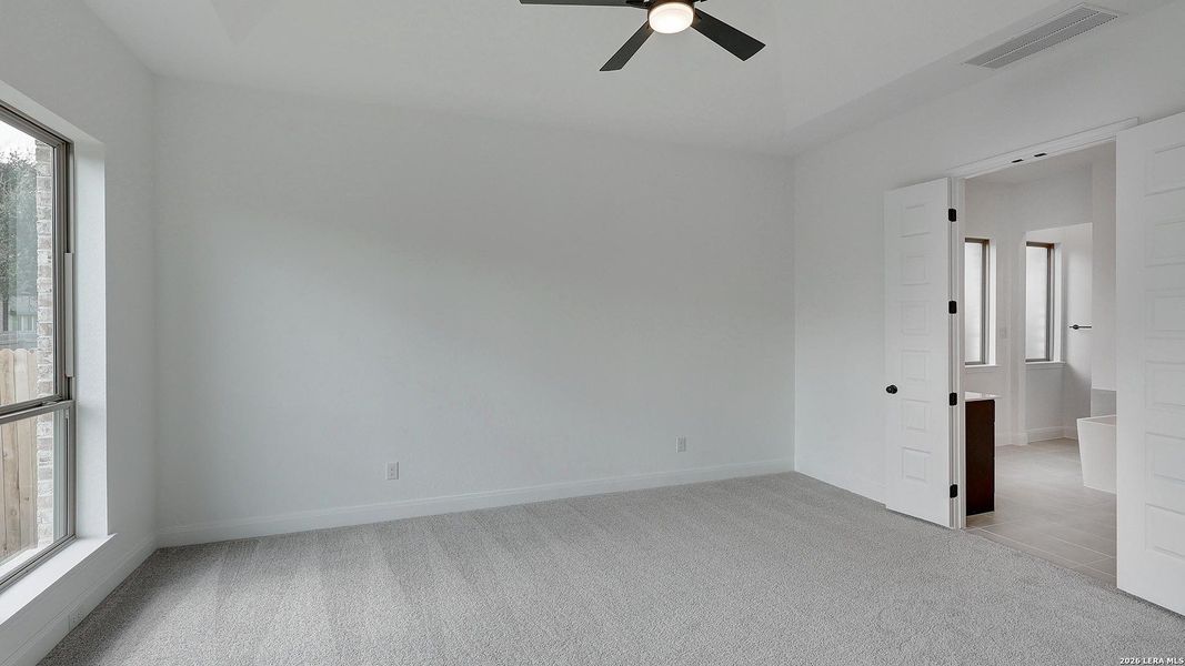 Spacious, unfurnished interior of a new home in Kallison Ranch, San Antonio (Image 14). Spacious, unfurnished interior of a new home in Kallison Ranch, San Antonio (Image 14).