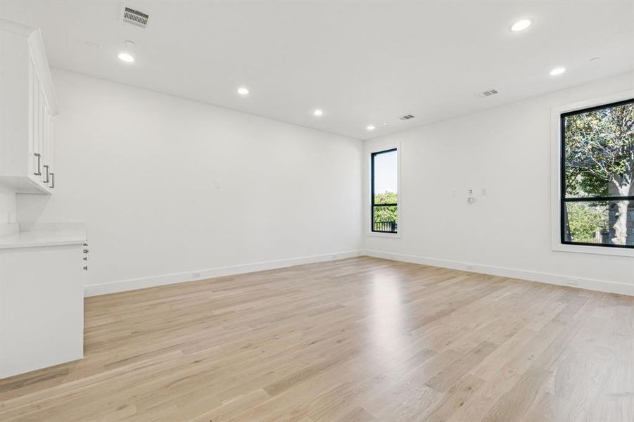 Spacious, unfurnished interior of a new home in , Fairview (Image 30). Spacious, unfurnished interior of a new home in , Fairview (Image 30).