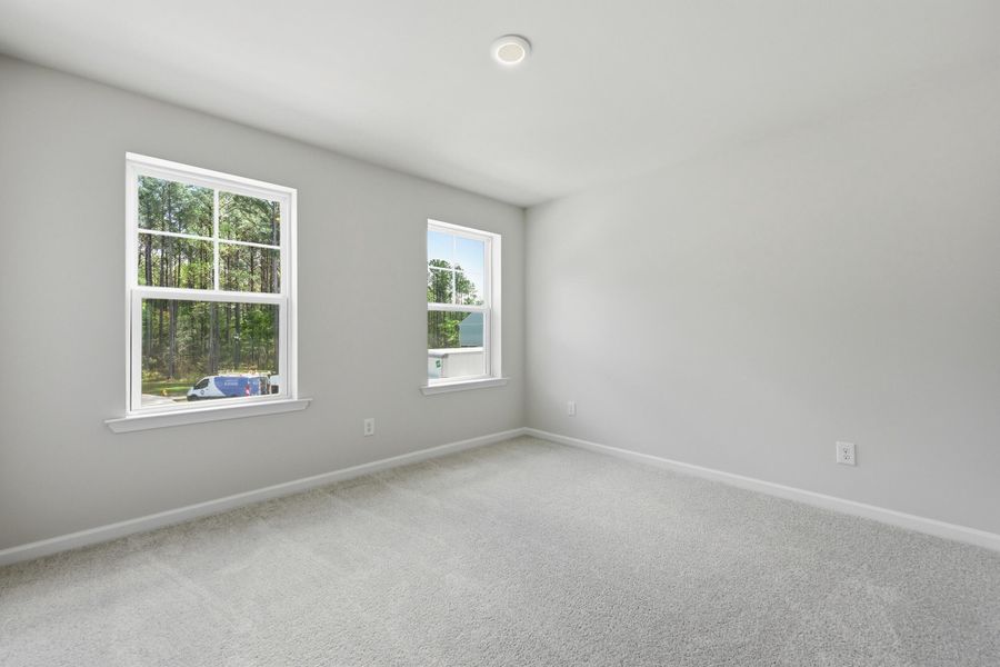 Spacious, unfurnished interior of a new home in , Charleston (Image 25).