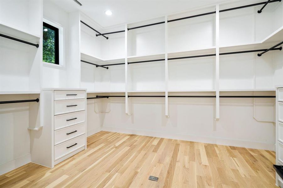 Image 38 of a home in . Image 38 of a home in .