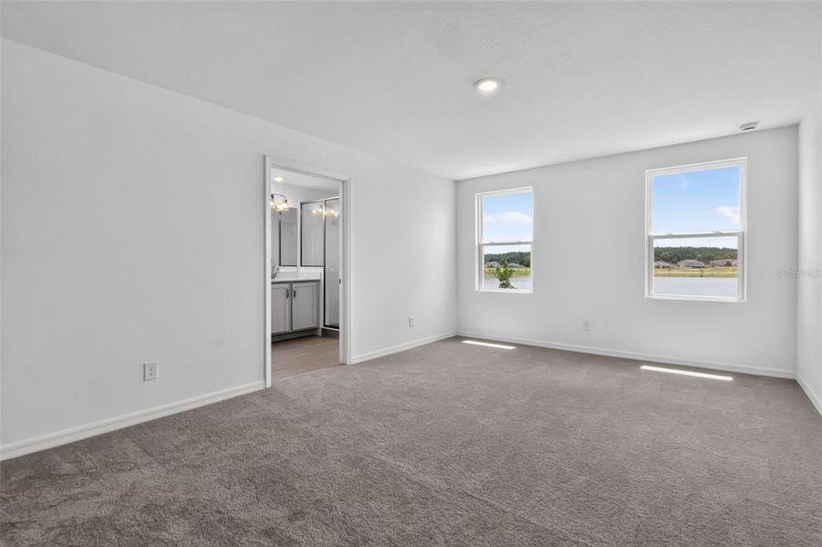 Spacious, unfurnished interior of a new home in , Kissimmee (Image 24).