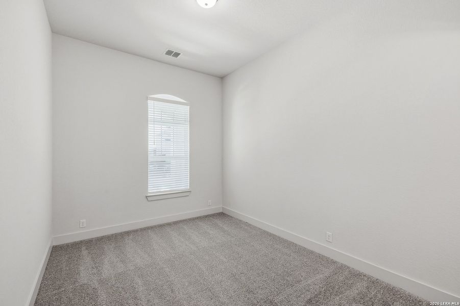 Spacious, unfurnished interior of a new home in Mesa Western, Cibolo (Image 42). Spacious, unfurnished interior of a new home in Mesa Western, Cibolo (Image 42).