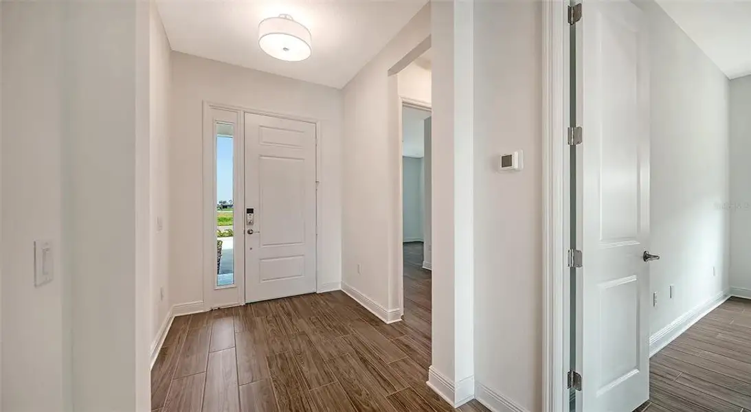 Spacious, unfurnished interior of a new home in Canoe Creek, Parrish (Image 13). Spacious, unfurnished interior of a new home in Canoe Creek, Parrish (Image 13).