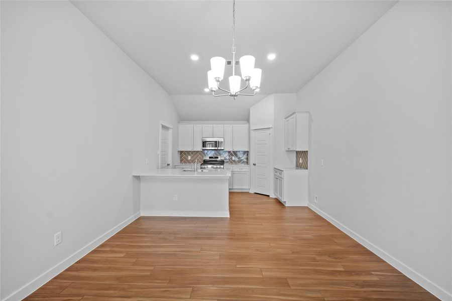 Spacious, unfurnished interior of a new home in Santa Fe, Cleveland (Image 24). Spacious, unfurnished interior of a new home in Santa Fe, Cleveland (Image 24).