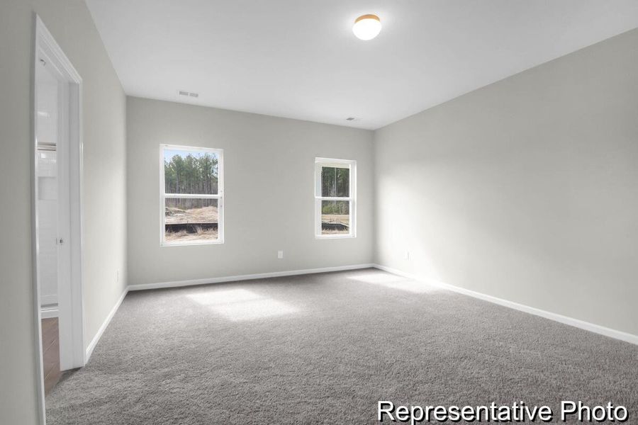 Spacious, unfurnished interior of a new home in , Ravenel (Image 18).