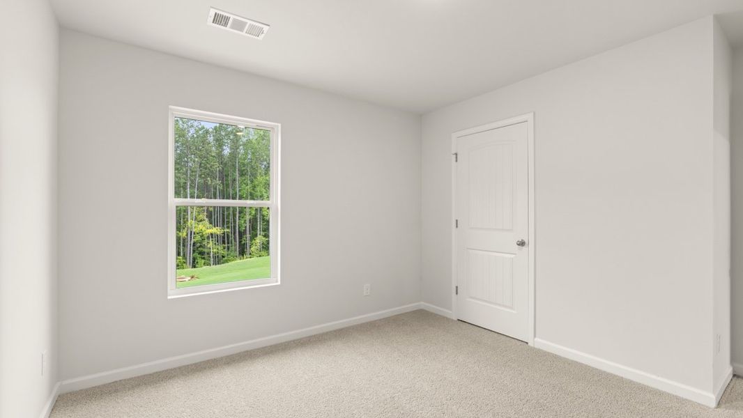 Representative unfurnished interior of a home built from the Hayden by D.R. Horton in Hamptons at Riverwood South, Dallas (Image 27).