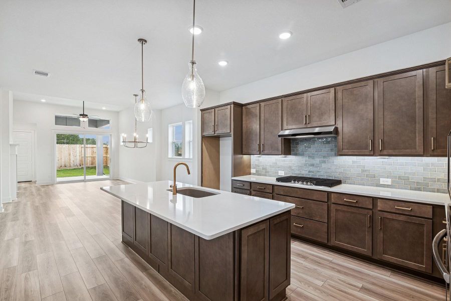 Furnished interior view inside a new home in The Highlands 40', Porter (Image 15). Furnished interior view inside a new home in The Highlands 40', Porter (Image 15).