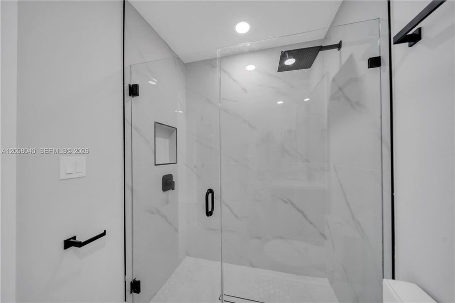 Image 14 of a home in .