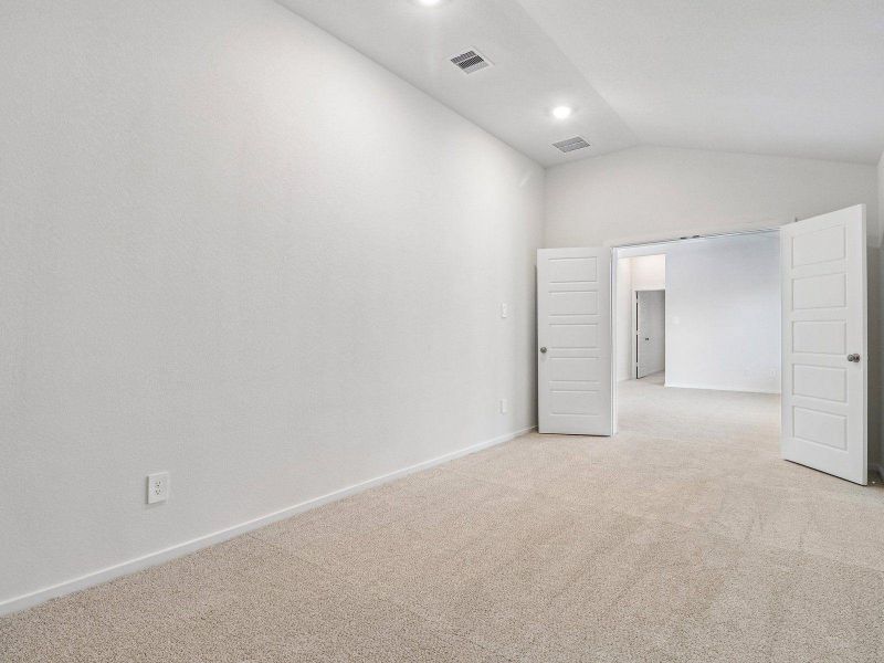 Spacious, unfurnished interior of a new home in Riviera Pines - Classic Series, Huffman (Image 29). Spacious, unfurnished interior of a new home in Riviera Pines - Classic Series, Huffman (Image 29).