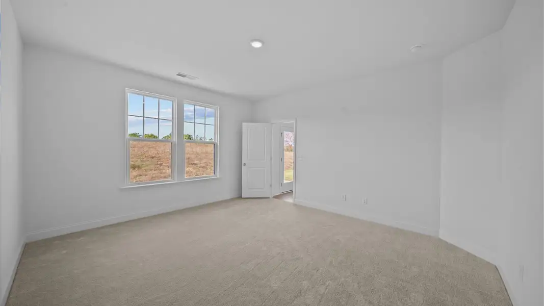 Representative furnished interior of a home built from the Freesia by DRB Homes in Oakmont Manor, Oxford (Image 35).