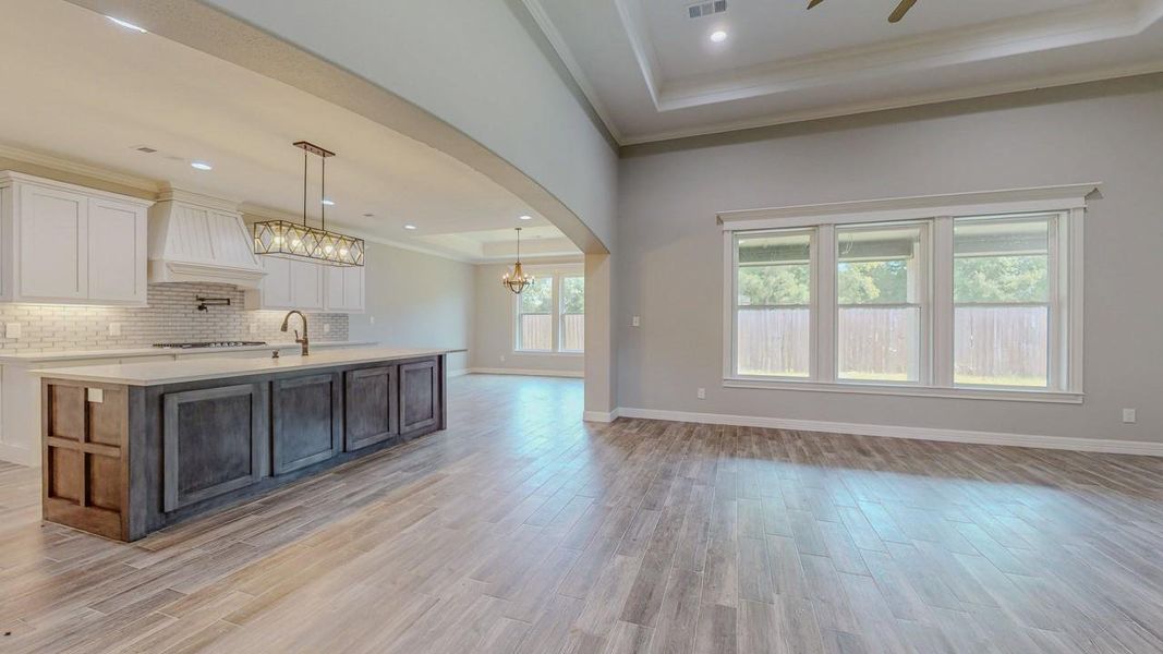 Spacious, unfurnished interior of a new home in , Beaumont (Image 22).