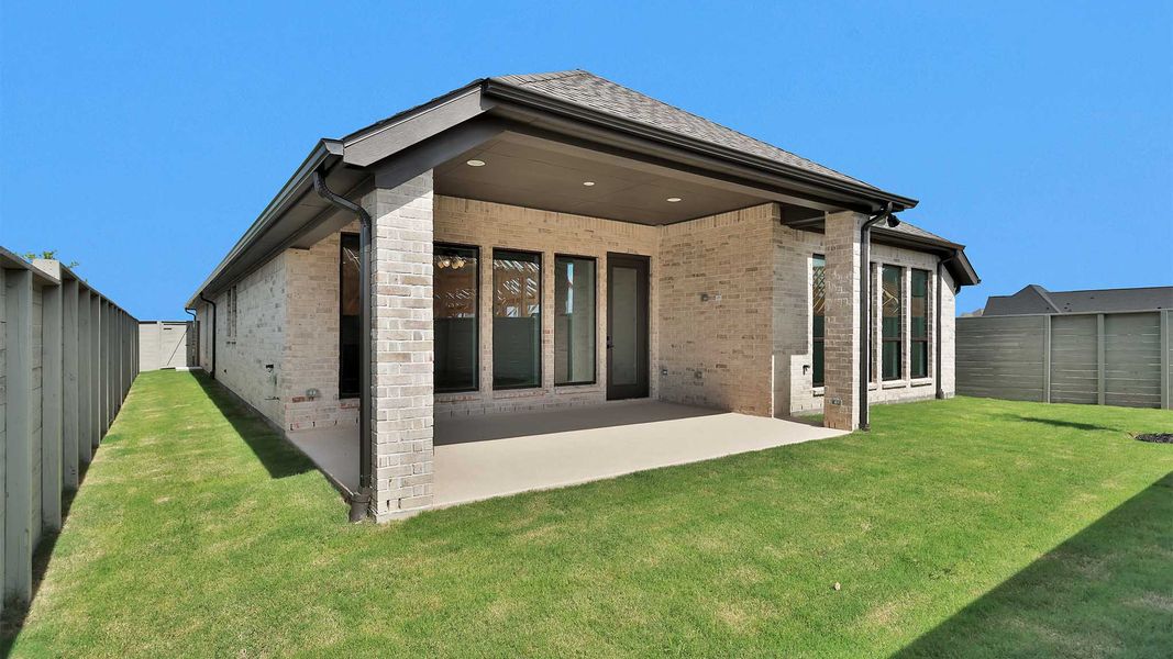 Exterior details and patio area of a home in Legacy, League City (Image 3).