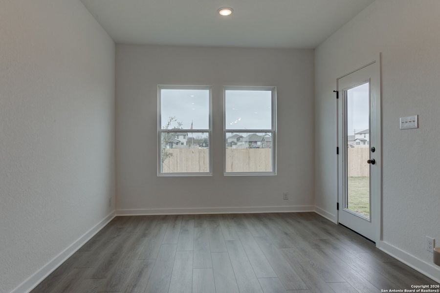 Spacious, unfurnished interior of a new home in The Heights at Saddlebrook Ranch 60's, Schertz (Image 18).