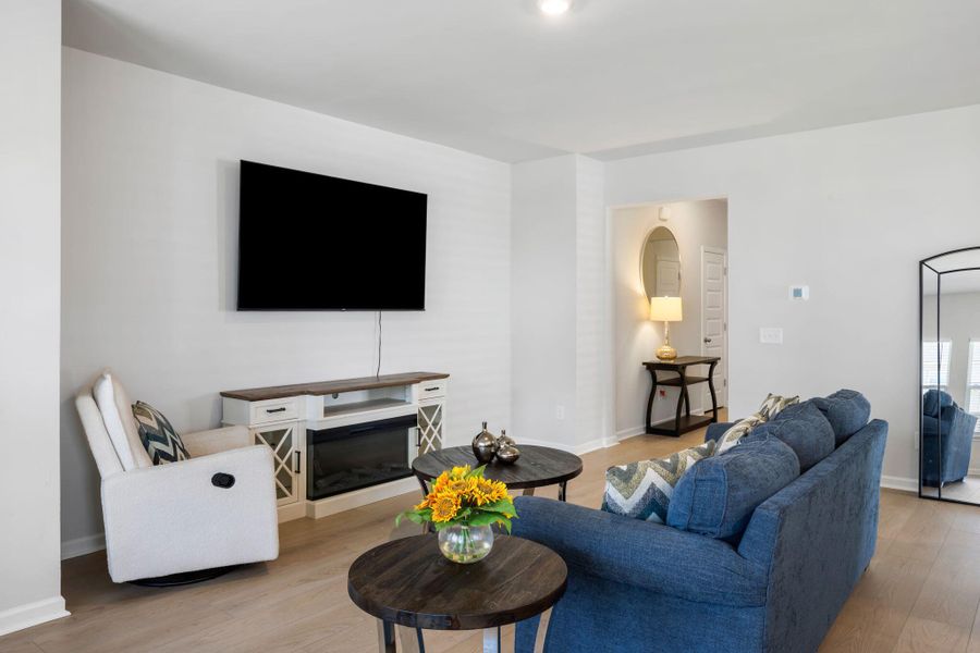 Furnished interior view inside a new home in Sweetgrass at Summers Corner: Arbor Collection, Summerville (Image 8). Furnished interior view inside a new home in Sweetgrass at Summers Corner: Arbor Collection, Summerville (Image 8).