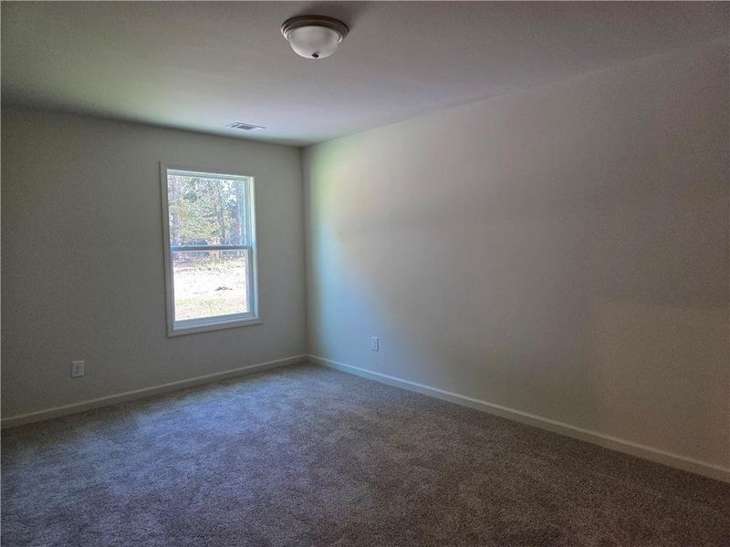 Spacious, unfurnished interior of a new home in River Meadows, Bethlehem (Image 19).