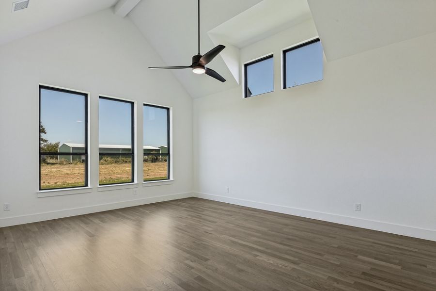 Spacious, unfurnished interior of a new home in Hilltop Ranch, Leander (Image 24). Spacious, unfurnished interior of a new home in Hilltop Ranch, Leander (Image 24).