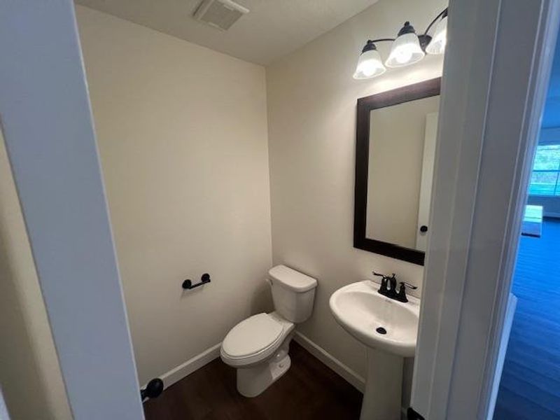 Image 21 of a home in Cleveland Meadows.