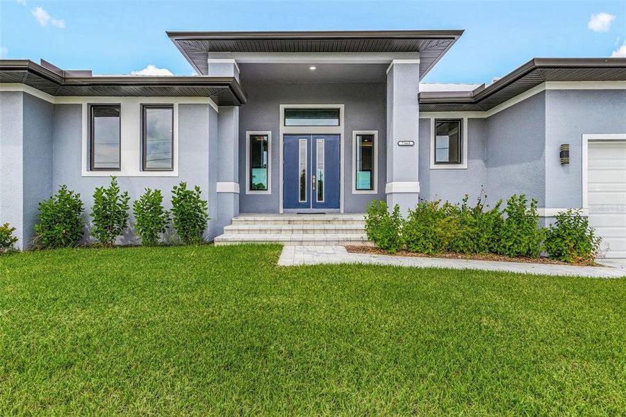 Exterior details and patio area of a home in , Punta Gorda (Image 19). Exterior details and patio area of a home in , Punta Gorda (Image 19).