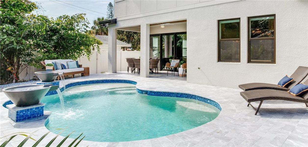 Exterior details and patio area of a home in , Gulfport (Image 25).