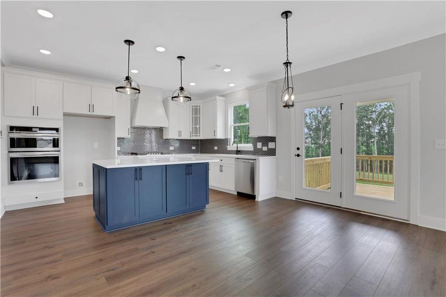 Furnished interior view inside a new home in Twin Lakes, Hoschton (Image 10). Furnished interior view inside a new home in Twin Lakes, Hoschton (Image 10).