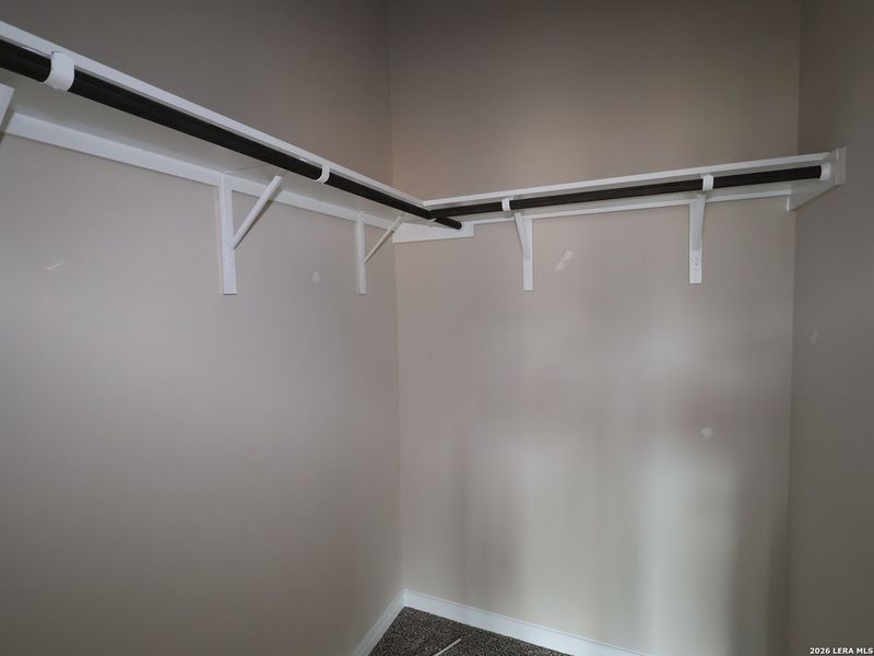 Spacious, unfurnished interior of a new home in Meadows at Clear Springs, New Braunfels (Image 14).