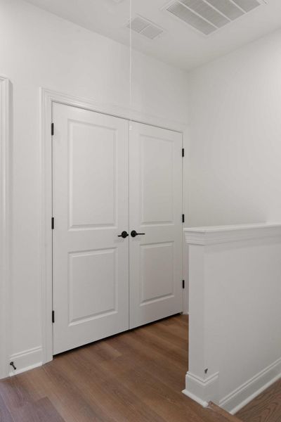 Spacious, unfurnished interior of a new home in , Johns Island (Image 49).