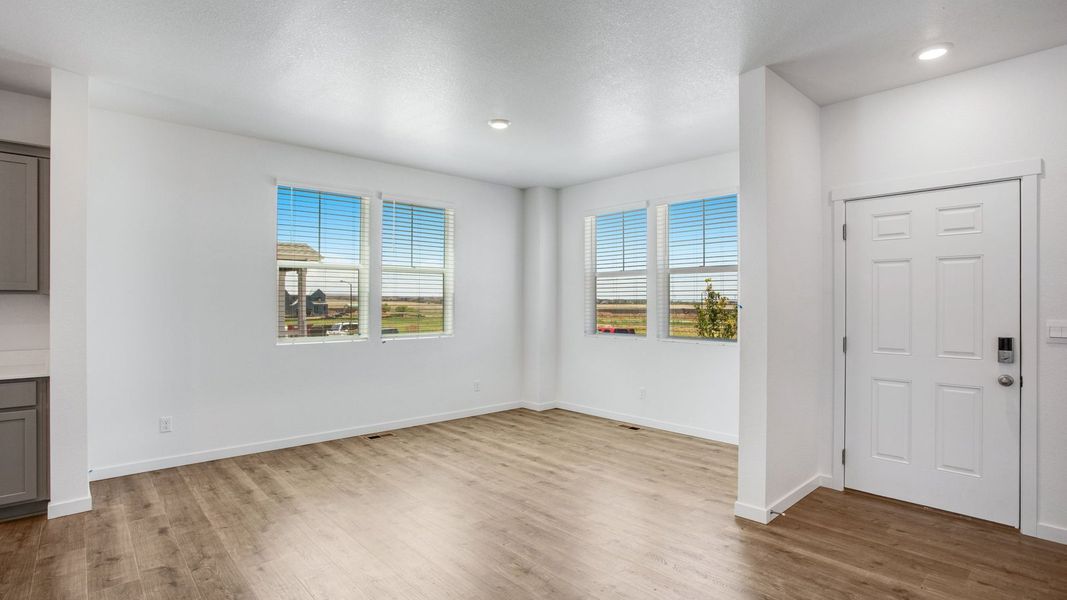 Spacious, unfurnished interior of a new home in Sky Ranch, Watkins (Image 12).