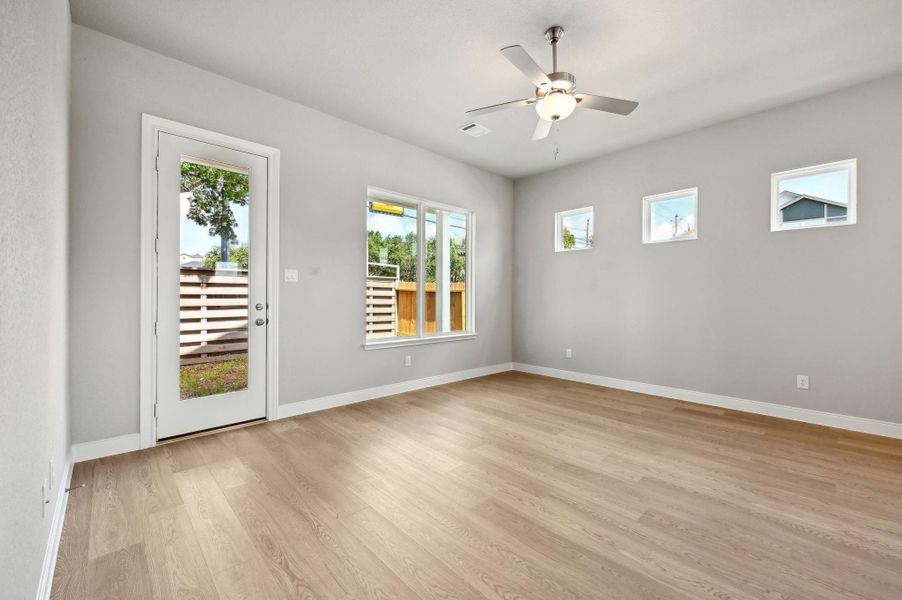 Photo is not of the actual home but is an inspirational photo of builder’s model home and may depict options, furnishings, and/or decorator features that are not included. Photo is not of the actual home but is an inspirational photo of builder’s model home and may depict options, furnishings, and/or decorator features that are not included.