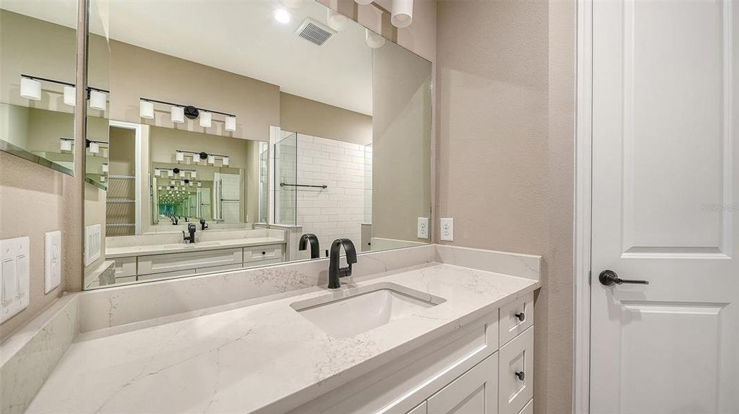 Furnished interior view inside a new home in , Venice (Image 13).