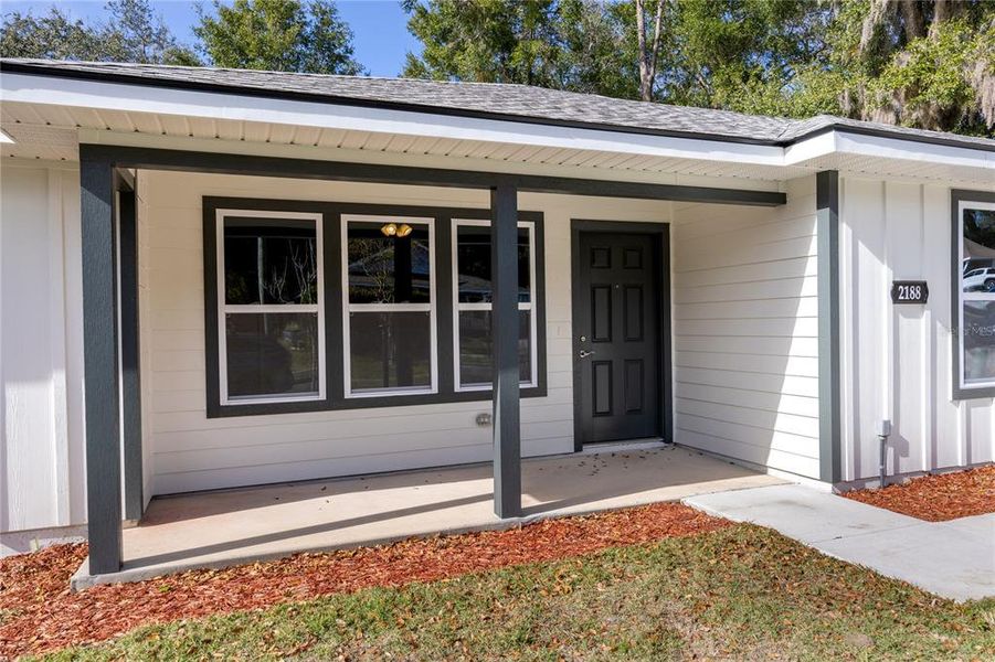 Exterior details and patio area of a home in , Gainesville (Image 17).