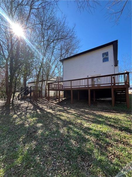 Exterior details and patio area of a home in , Atlanta (Image 11).