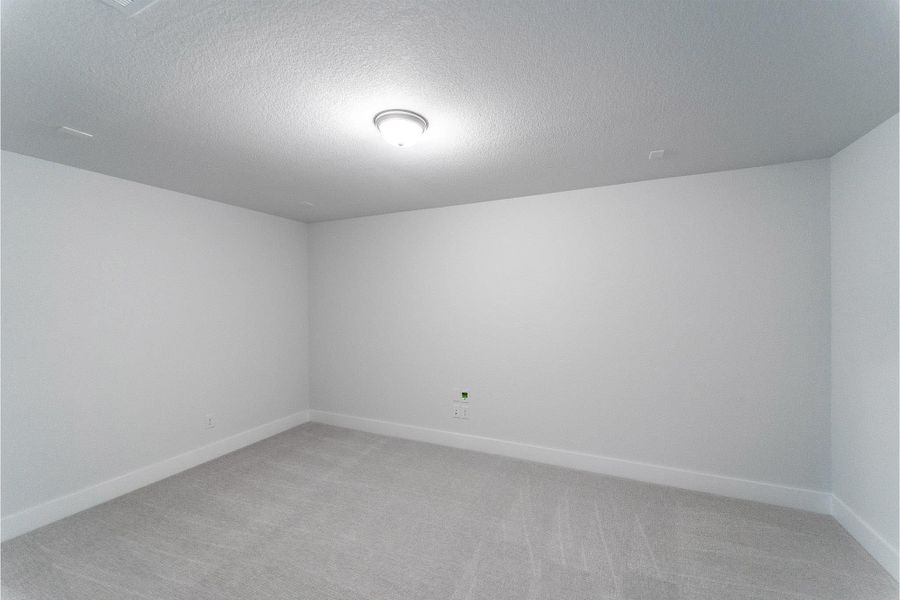 Spacious, unfurnished interior of a new home in Lariat, Liberty Hill (Image 13).